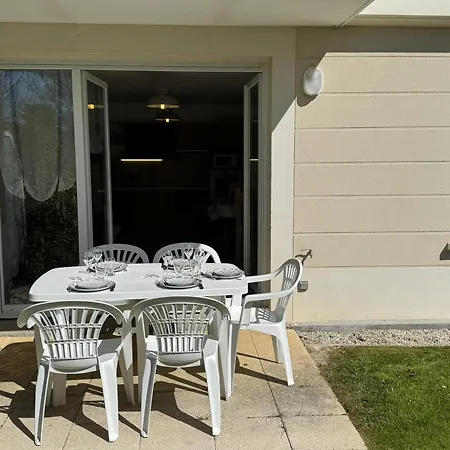 Apartment 3 Pieces Avec Terrasse Pres De La Et Parking Securise - Fr-1-487-379 *
